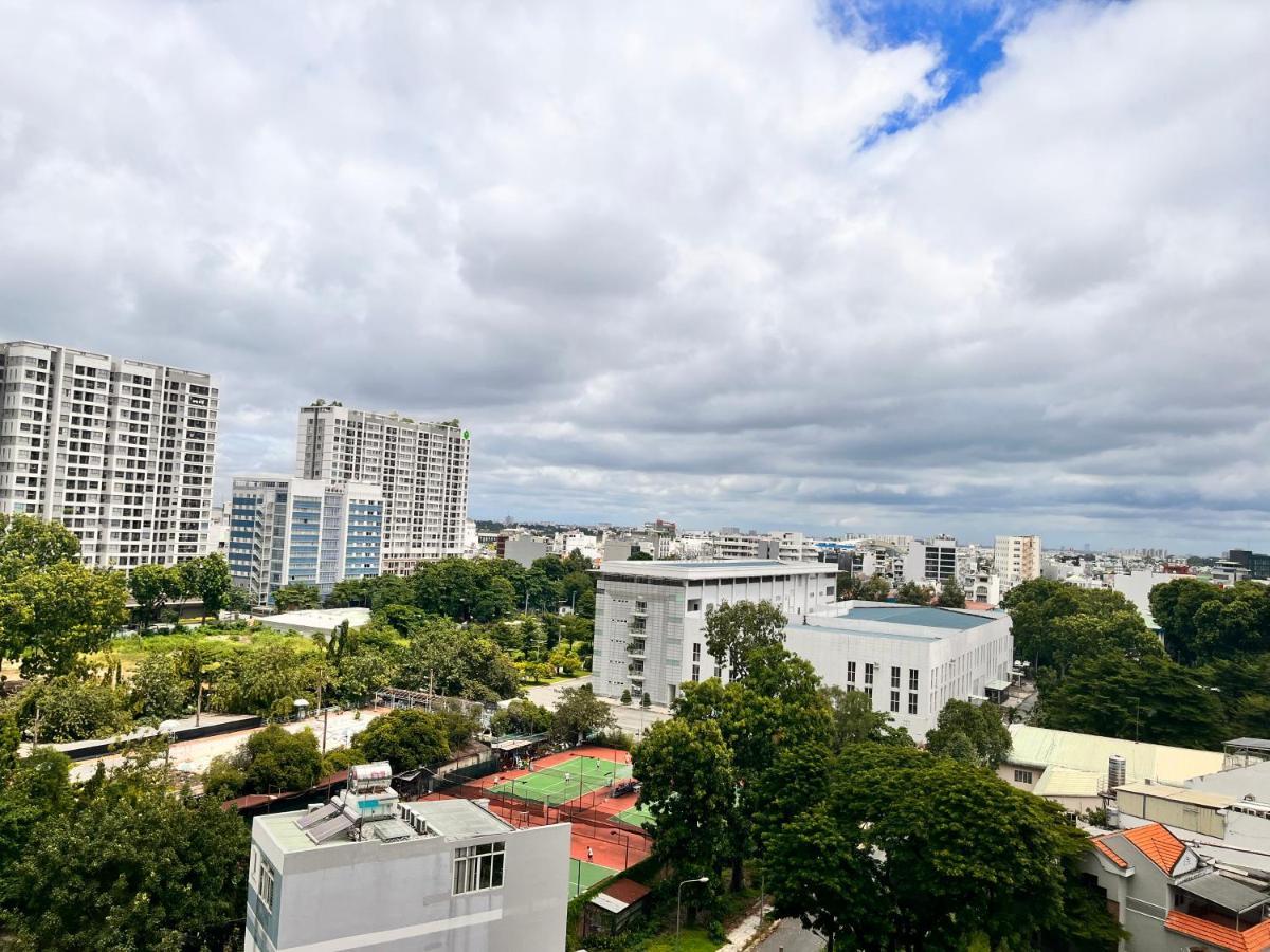 Kirakuan Chill 2br Pool/gym Apartment Ho Chi Minh City